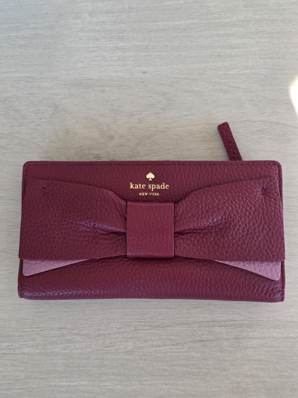 kate spade New York Bow-Accent Wallet in Deep Berry